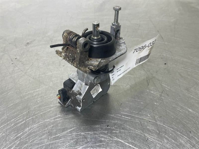 New Holland W110C-Case 7125117-Kongsberg BAS 6-Gas pedal - Hytt och interiör för Byggmaskiner: bild 2 New Holland W110C-Case 7125117-Kongsberg BAS 6-Gas pedal - Hytt och interiör för Byggmaskiner: bild 2