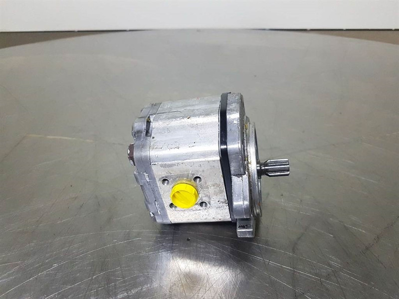 Sauer Sundstrand SNP2/4DSC06REPG/5D - Gearpump/Zah - Hydraulik för Byggmaskiner: bild 2 Sauer Sundstrand SNP2/4DSC06REPG/5D - Gearpump/Zah - Hydraulik för Byggmaskiner: bild 2