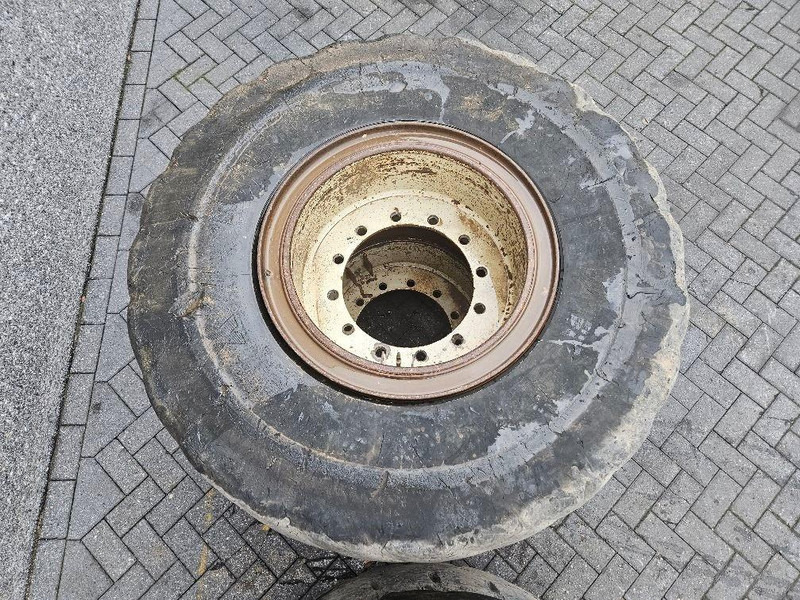 Terex TL260S-Banden 20.5-R25-Solid wheels / Full Gummi - Däck och fälgar för Byggmaskiner: bild 5 Terex TL260S-Banden 20.5-R25-Solid wheels / Full Gummi - Däck och fälgar för Byggmaskiner: bild 5