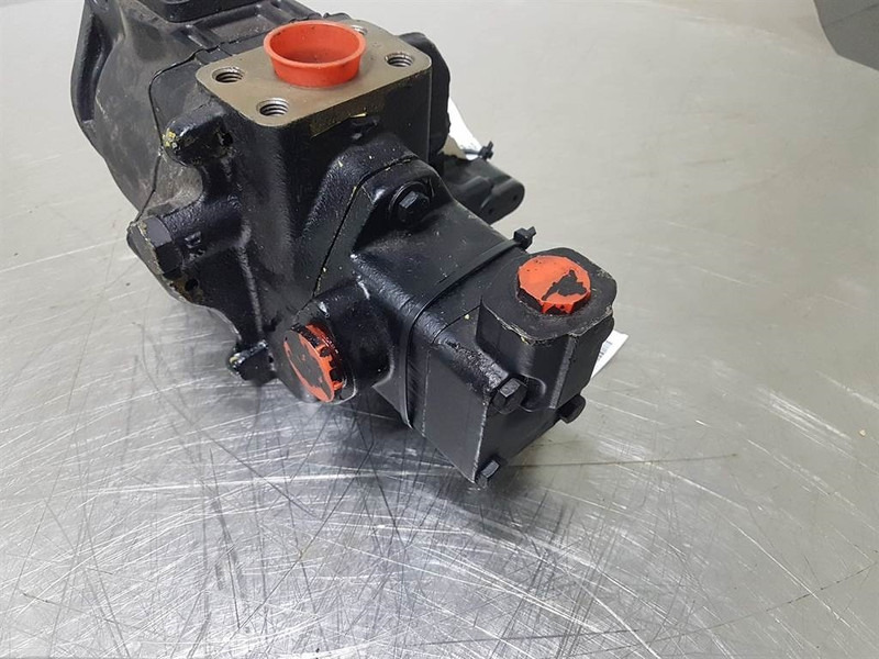 Vickers V101B4B41D20R-090 - Gearpump/Zahnradpumpe - Hydraulik för Byggmaskiner: bild 2 Vickers V101B4B41D20R-090 - Gearpump/Zahnradpumpe - Hydraulik för Byggmaskiner: bild 2