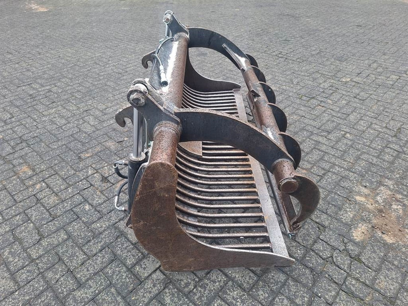 Volvo BM L 30 - Utrustning för uppfödnings: bild 2 Volvo BM L 30 - Utrustning för uppfödnings: bild 2