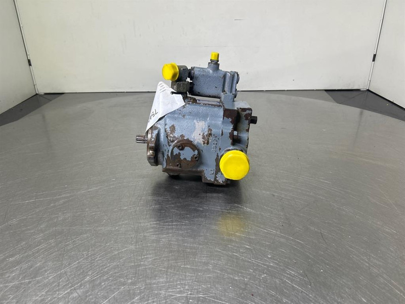 Werklust WG18C-Sundstrand OPV1/038-R4Z-Load sensing pump - Hydraulik för Byggmaskiner: bild 1 Werklust WG18C-Sundstrand OPV1/038-R4Z-Load sensing pump - Hydraulik för Byggmaskiner: bild 1