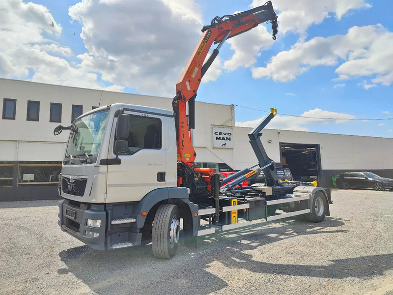 MAN TGM 18.290 4x2 Euro 6 + Crane Palfinger PK15500 - Lastväxlare lastbil, Kranbil: bild 1 MAN TGM 18.290 4x2 Euro 6 + Crane Palfinger PK15500 - Lastväxlare lastbil, Kranbil: bild 1