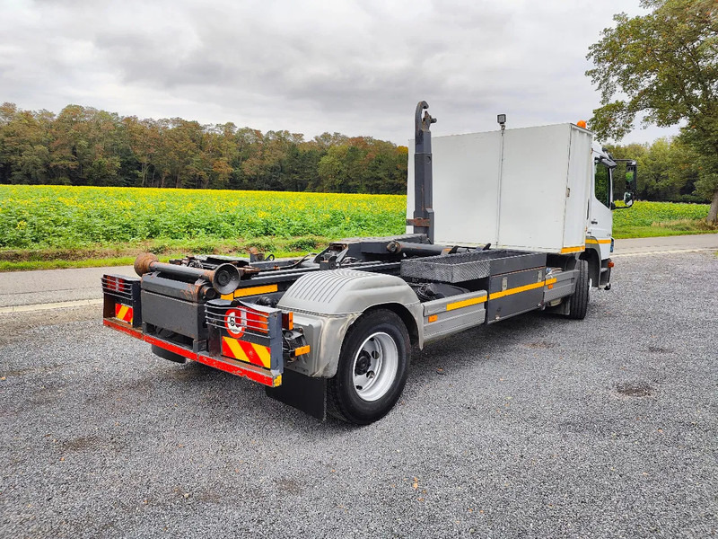 Mercedes-Benz Atego 1218 Containersystem / Hooklift Hyvalift - Lastväxlare lastbil: bild 3 Mercedes-Benz Atego 1218 Containersystem / Hooklift Hyvalift - Lastväxlare lastbil: bild 3