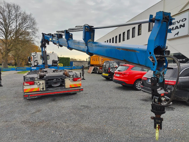 Scania P360 8x2 Tridem container Crane HIAB 244 - Lastväxlare lastbil, Kranbil: bild 4 Scania P360 8x2 Tridem container Crane HIAB 244 - Lastväxlare lastbil, Kranbil: bild 4
