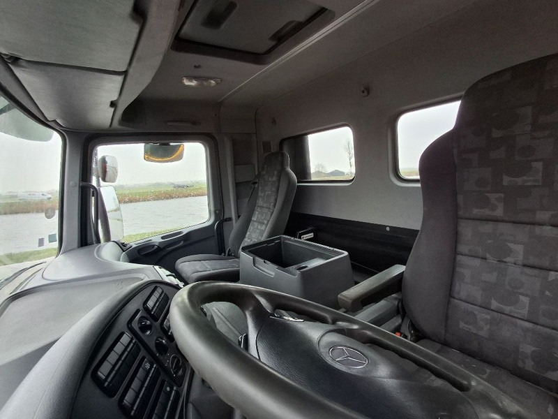 Mercedes-Benz ACTROS 2041 AS 4x4 - Dragbil: bild 5 Mercedes-Benz ACTROS 2041 AS 4x4 - Dragbil: bild 5