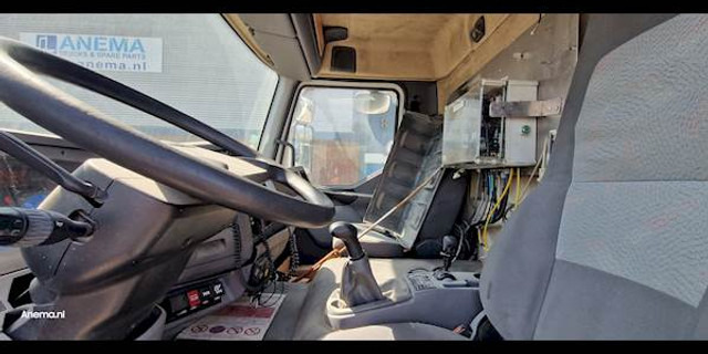 Renault MIDLUM 220 GAS / LPG - Tankbil: bild 5 Renault MIDLUM 220 GAS / LPG - Tankbil: bild 5