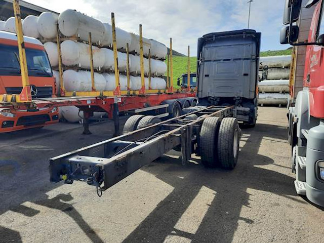 Scania R 114 LB 380 - Chassi lastbil: bild 3 Scania R 114 LB 380 - Chassi lastbil: bild 3