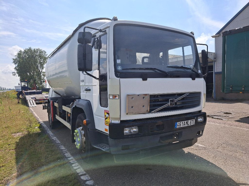 Volvo FL 250 GAS / LPG - Tankbil: bild 2 Volvo FL 250 GAS / LPG - Tankbil: bild 2