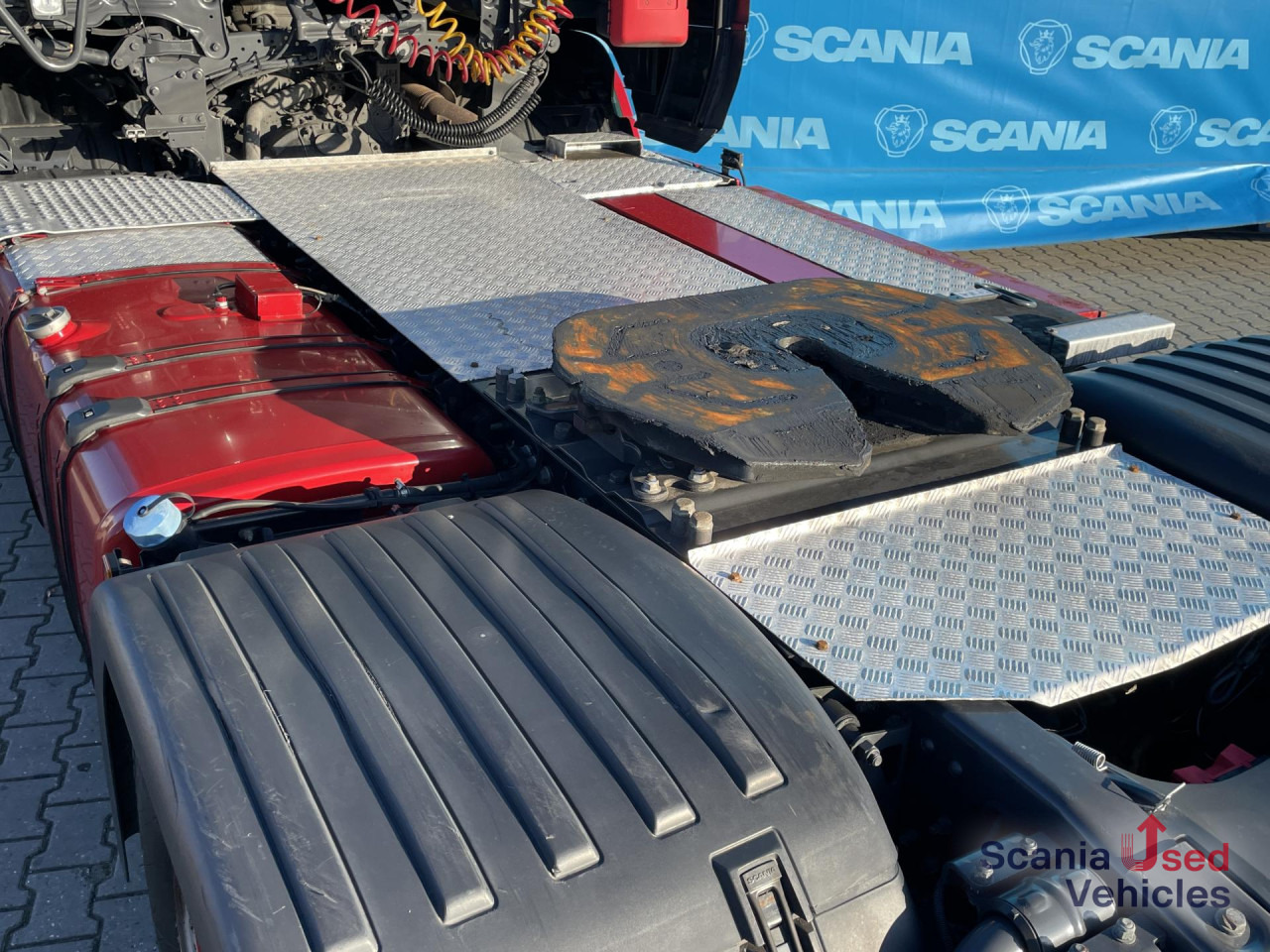 Dragbil SCANIA R 410 A4x2NA DIFF-L LED RETARDER ADR FL: bild 13 Dragbil SCANIA R 410 A4x2NA DIFF-L LED RETARDER ADR FL: bild 13