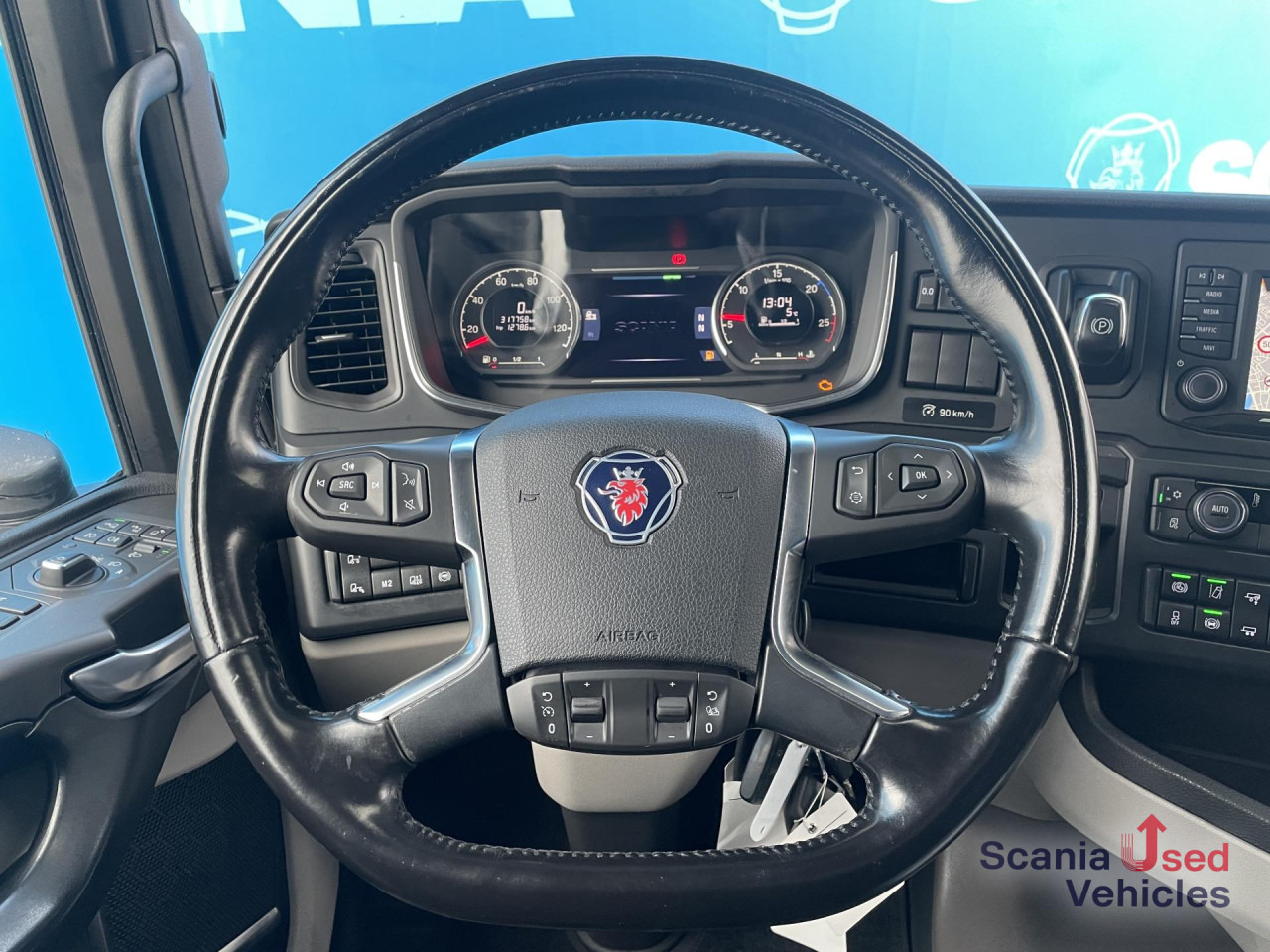 SCANIA R 410 A4x2NA RETARDER LED NAVI - Dragbil: bild 3 SCANIA R 410 A4x2NA RETARDER LED NAVI - Dragbil: bild 3