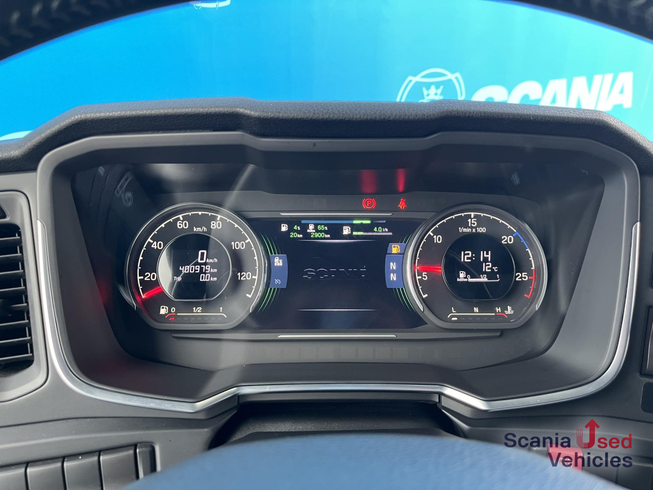 SCANIA R 410 A4x2NA RETARDER LED NAVI - Dragbil: bild 5 SCANIA R 410 A4x2NA RETARDER LED NAVI - Dragbil: bild 5