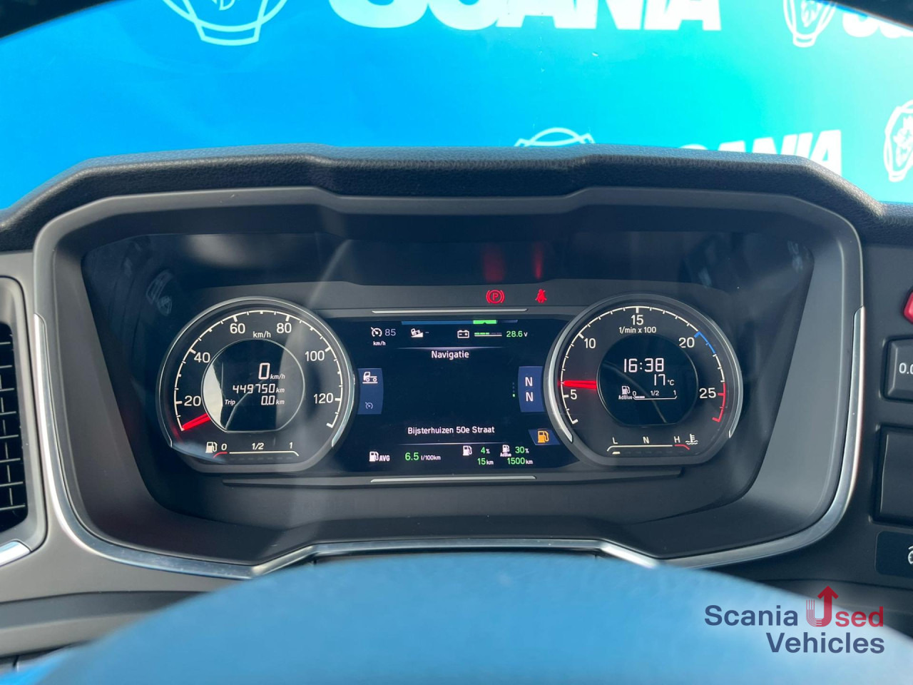 SCANIA R 450 A4x2NA RETARDER LED NAVI PTO - Dragbil: bild 5 SCANIA R 450 A4x2NA RETARDER LED NAVI PTO - Dragbil: bild 5