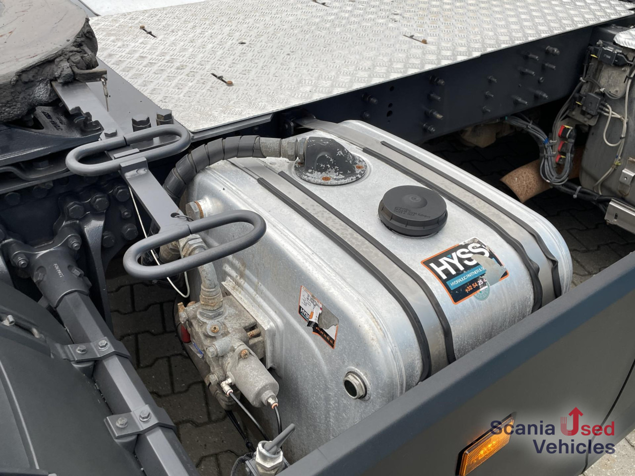 SCANIA R 450 A4x2NB DIFF-L RETARDER FULL AIR 8T HYDRO - Dragbil: bild 2 SCANIA R 450 A4x2NB DIFF-L RETARDER FULL AIR 8T HYDRO - Dragbil: bild 2
