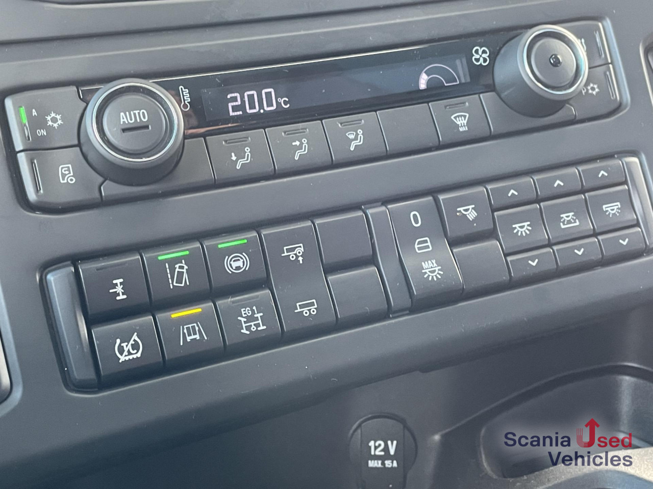 SCANIA R 450 A4x2NB DIFF-L RETARDER FULL AIR P-AIRCO ACC - Dragbil: bild 5 SCANIA R 450 A4x2NB DIFF-L RETARDER FULL AIR P-AIRCO ACC - Dragbil: bild 5