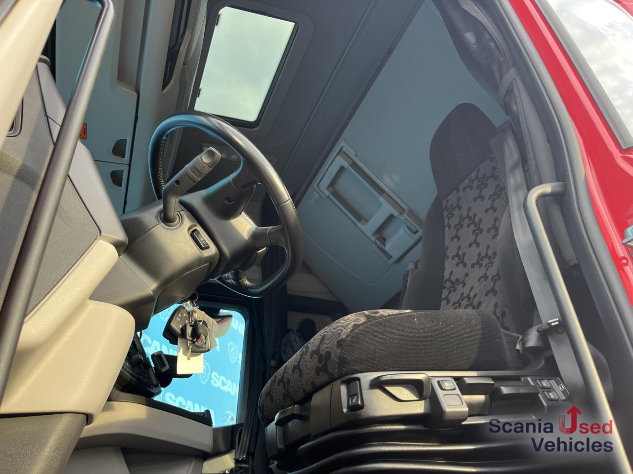 SCANIA R 450 A6x2/4NA RETARDER LED NAVI PTO - Dragbil: bild 2 SCANIA R 450 A6x2/4NA RETARDER LED NAVI PTO - Dragbil: bild 2