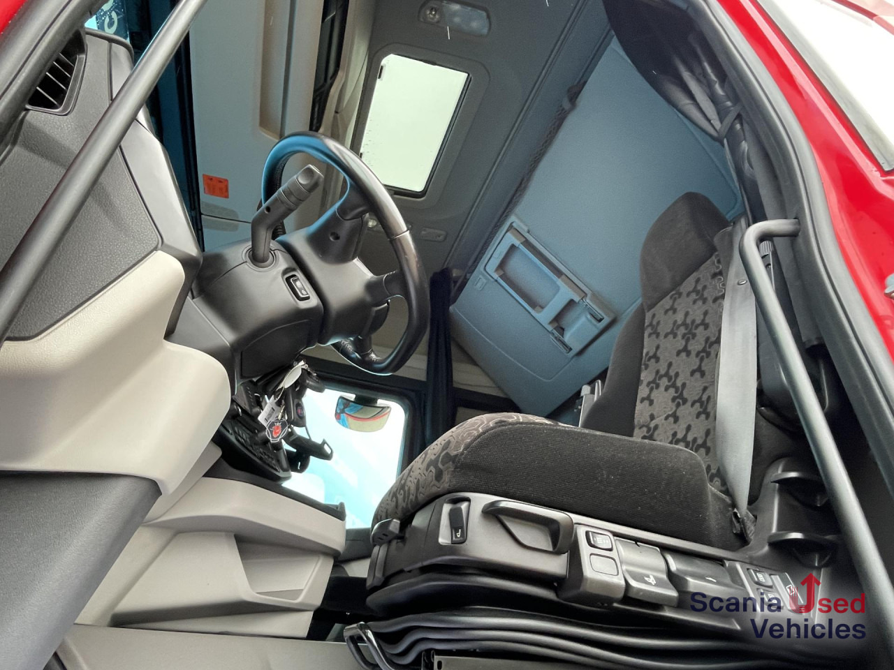 SCANIA R 460 A4x2NA RETARDER PTO PARK AIRCO SUPER! - Dragbil: bild 5 SCANIA R 460 A4x2NA RETARDER PTO PARK AIRCO SUPER! - Dragbil: bild 5