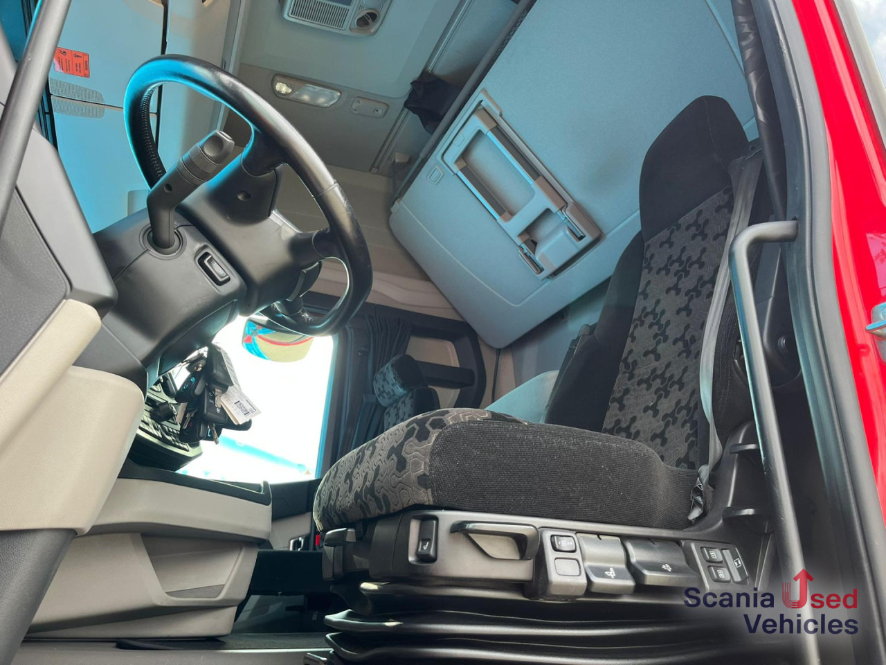 SCANIA R 500 A4x2NA RETARDER LED NAVI PTO - Dragbil: bild 2 SCANIA R 500 A4x2NA RETARDER LED NAVI PTO - Dragbil: bild 2