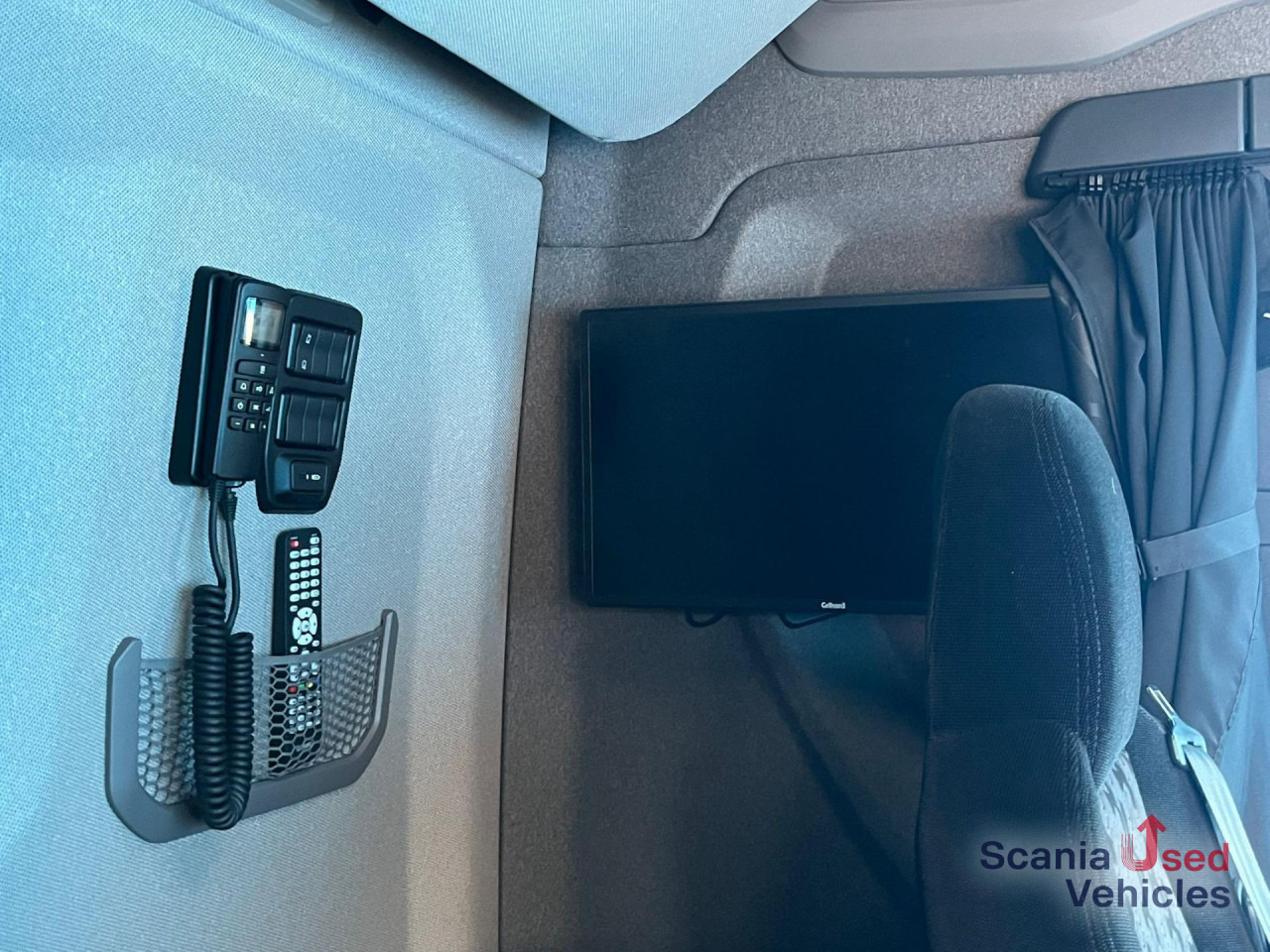 SCANIA S 450 A4x2NA DIFF-L RETARDER PARK AIRCO ACC - Dragbil: bild 5 SCANIA S 450 A4x2NA DIFF-L RETARDER PARK AIRCO ACC - Dragbil: bild 5