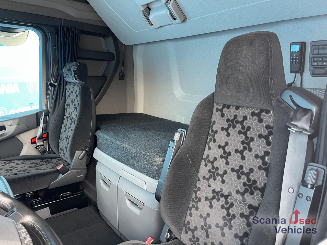SCANIA S 500 A4x2NB RETARDER FULL AIR P-AIRCO 8T PTO ACC - Dragbil: bild 5 SCANIA S 500 A4x2NB RETARDER FULL AIR P-AIRCO 8T PTO ACC - Dragbil: bild 5