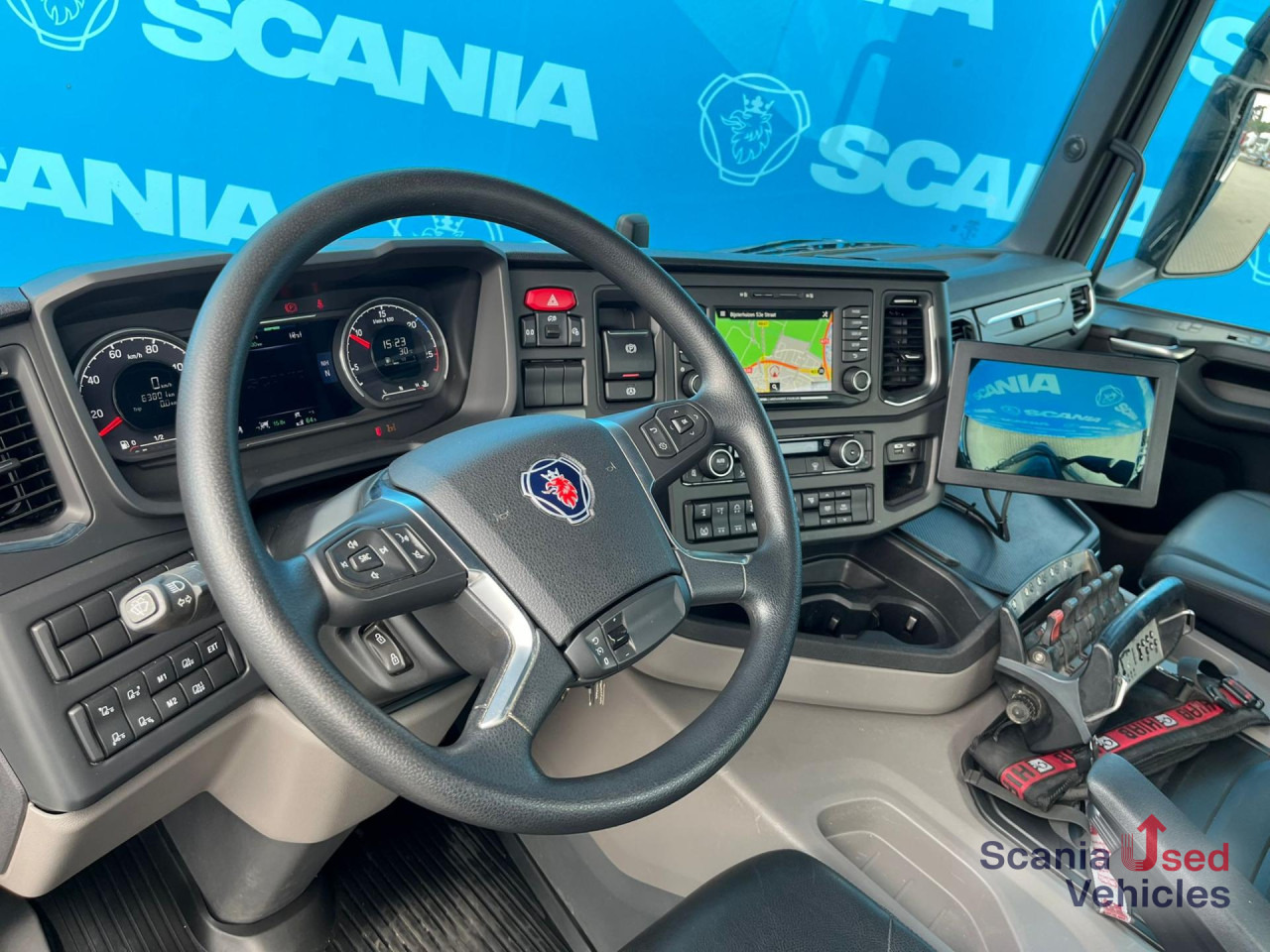 SCANIA G 450 B8x2*6NB DIFF-L HIAB X-HIPRO 262 EP-4 - Flakbil: bild 3 SCANIA G 450 B8x2*6NB DIFF-L HIAB X-HIPRO 262 EP-4 - Flakbil: bild 3