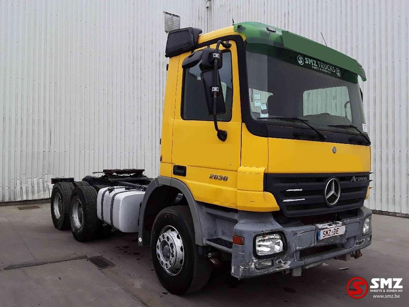 Mercedes-Benz Actros 2636 6x4 steel lames EPS - Dragbil: bild 1 Mercedes-Benz Actros 2636 6x4 steel lames EPS - Dragbil: bild 1