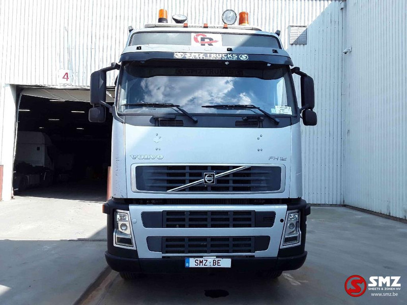 Volvo FH 12 420 6x4 lames/grand pont - Dragbil: bild 2 Volvo FH 12 420 6x4 lames/grand pont - Dragbil: bild 2