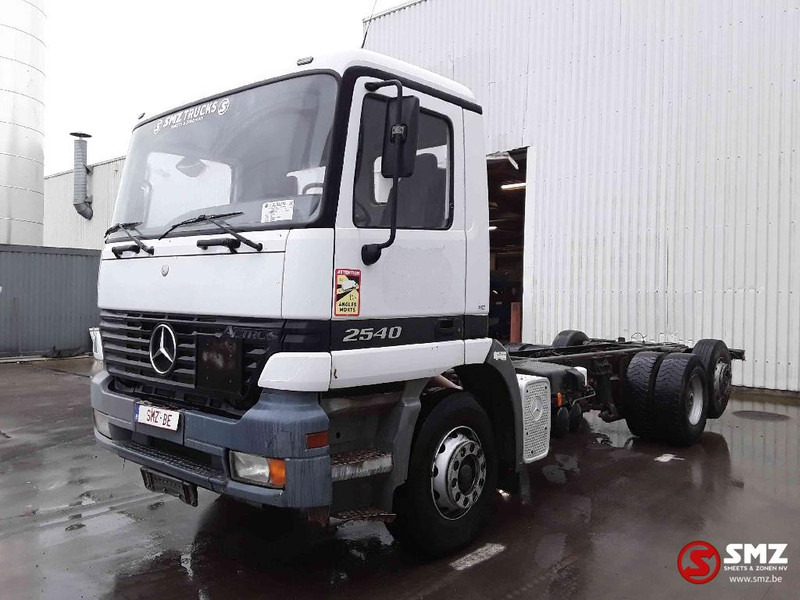 Mercedes-Benz Actros 2540 6x2 francais - Chassi lastbil: bild 3 Mercedes-Benz Actros 2540 6x2 francais - Chassi lastbil: bild 3