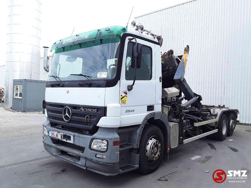 Mercedes-Benz Actros 2544 hiab 102.2 remote hook retarder - Containerbil/ Växelflak lastbil, Kranbil: bild 3 Mercedes-Benz Actros 2544 hiab 102.2 remote hook retarder - Containerbil/ Växelflak lastbil, Kranbil: bild 3