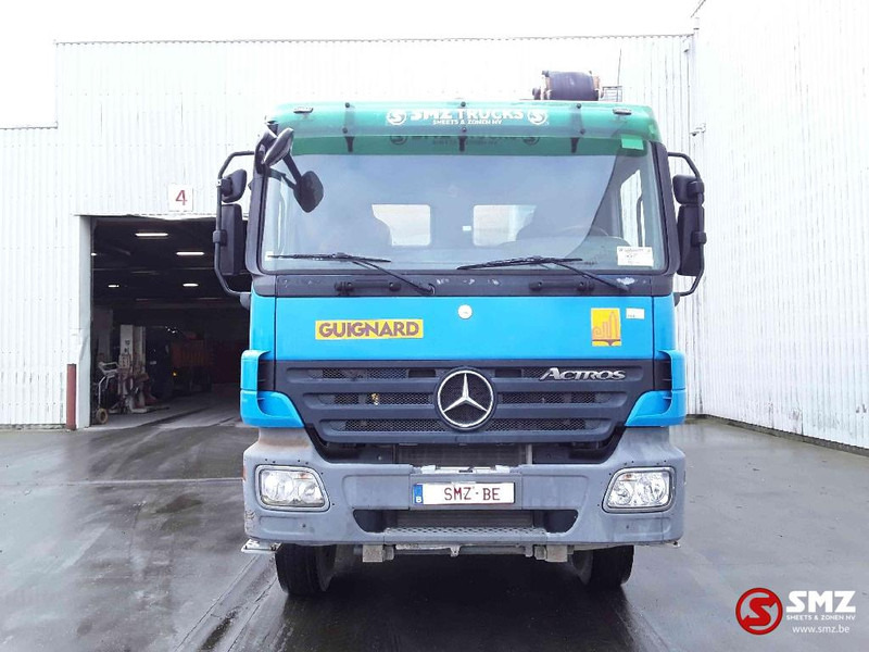 Mercedes-Benz Actros 3236 8x4 eps - Betongbil: bild 2 Mercedes-Benz Actros 3236 8x4 eps - Betongbil: bild 2