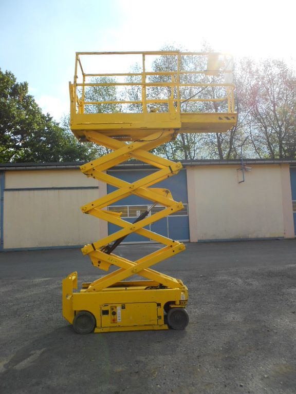 Genie GS 1930, Scherenarbeitsbühne Genie 8 m Genie GS 1930, Scherenarbeitsbühne Genie 8 m - Saxlift: bild 1 Genie GS 1930, Scherenarbeitsbühne Genie 8 m Genie GS 1930, Scherenarbeitsbühne Genie 8 m - Saxlift: bild 1