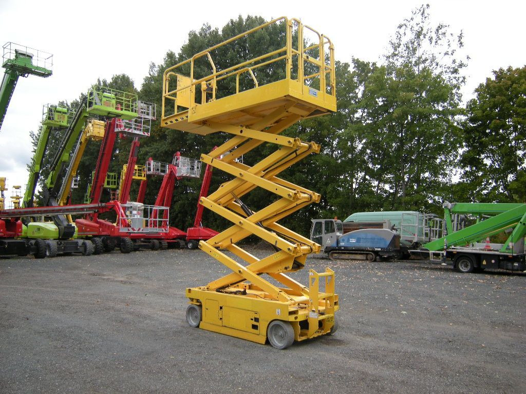 Genie GS 2646, Scherenarbeitsbühne Genie 9,9 m - Billift: bild 4 Genie GS 2646, Scherenarbeitsbühne Genie 9,9 m - Billift: bild 4