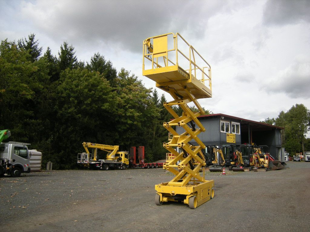 JLG 3246, Scherenarbeitsbühne, 11,9 m - Billift: bild 4 JLG 3246, Scherenarbeitsbühne, 11,9 m - Billift: bild 4