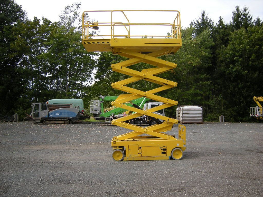 JLG 3246, Scherenarbeitsbühne, 11,9 m - Billift: bild 3 JLG 3246, Scherenarbeitsbühne, 11,9 m - Billift: bild 3