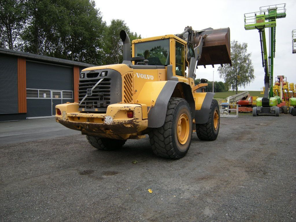 Volvo L 120 E - Hjullastare: bild 2 Volvo L 120 E - Hjullastare: bild 2