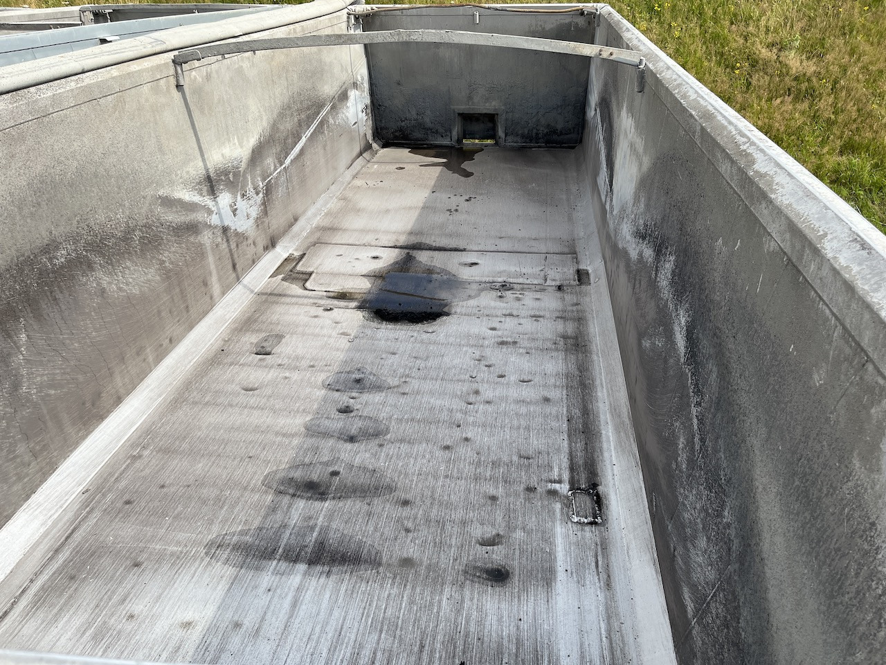 Kempf SKM 35 3 Thermo Mulde | TÜV NEU - Tippbil semitrailer: bild 4 Kempf SKM 35 3 Thermo Mulde | TÜV NEU - Tippbil semitrailer: bild 4