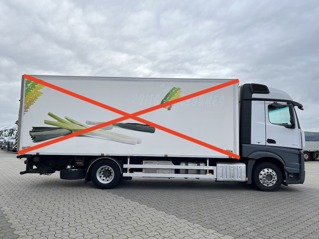 Mercedes-Benz 1842 4x2 FAHRGESTELL - Containerbil/ Växelflak lastbil: bild 5 Mercedes-Benz 1842 4x2 FAHRGESTELL - Containerbil/ Växelflak lastbil: bild 5