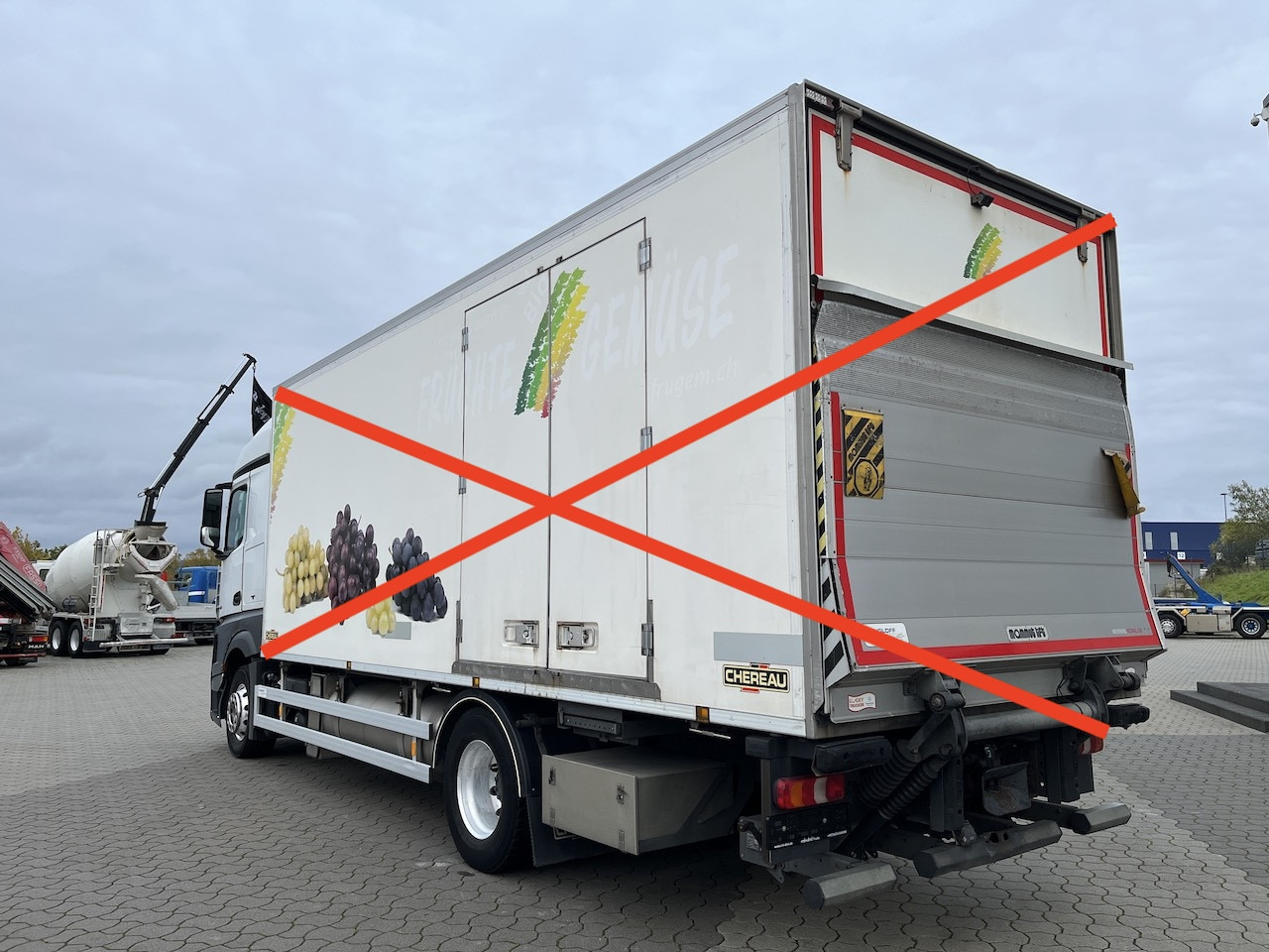 Mercedes-Benz 1842 4x2 FAHRGESTELL - Containerbil/ Växelflak lastbil: bild 3 Mercedes-Benz 1842 4x2 FAHRGESTELL - Containerbil/ Växelflak lastbil: bild 3