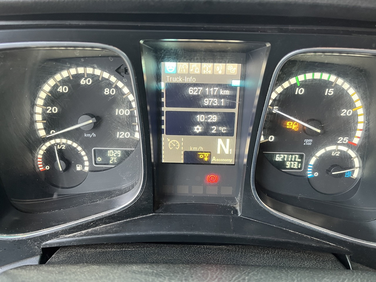 Mercedes-Benz Actros 2745 6x2 Gergen 21 70 Abrollkipper - Lastväxlare lastbil: bild 2 Mercedes-Benz Actros 2745 6x2 Gergen 21 70 Abrollkipper - Lastväxlare lastbil: bild 2