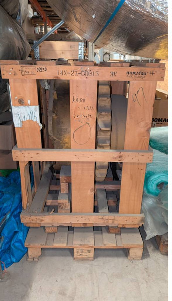 Komatsu D65EX-15 - FINAL DRIVE ASSY - 14X-27-00015 - Hydraulik för Byggmaskiner: bild 2 Komatsu D65EX-15 - FINAL DRIVE ASSY - 14X-27-00015 - Hydraulik för Byggmaskiner: bild 2