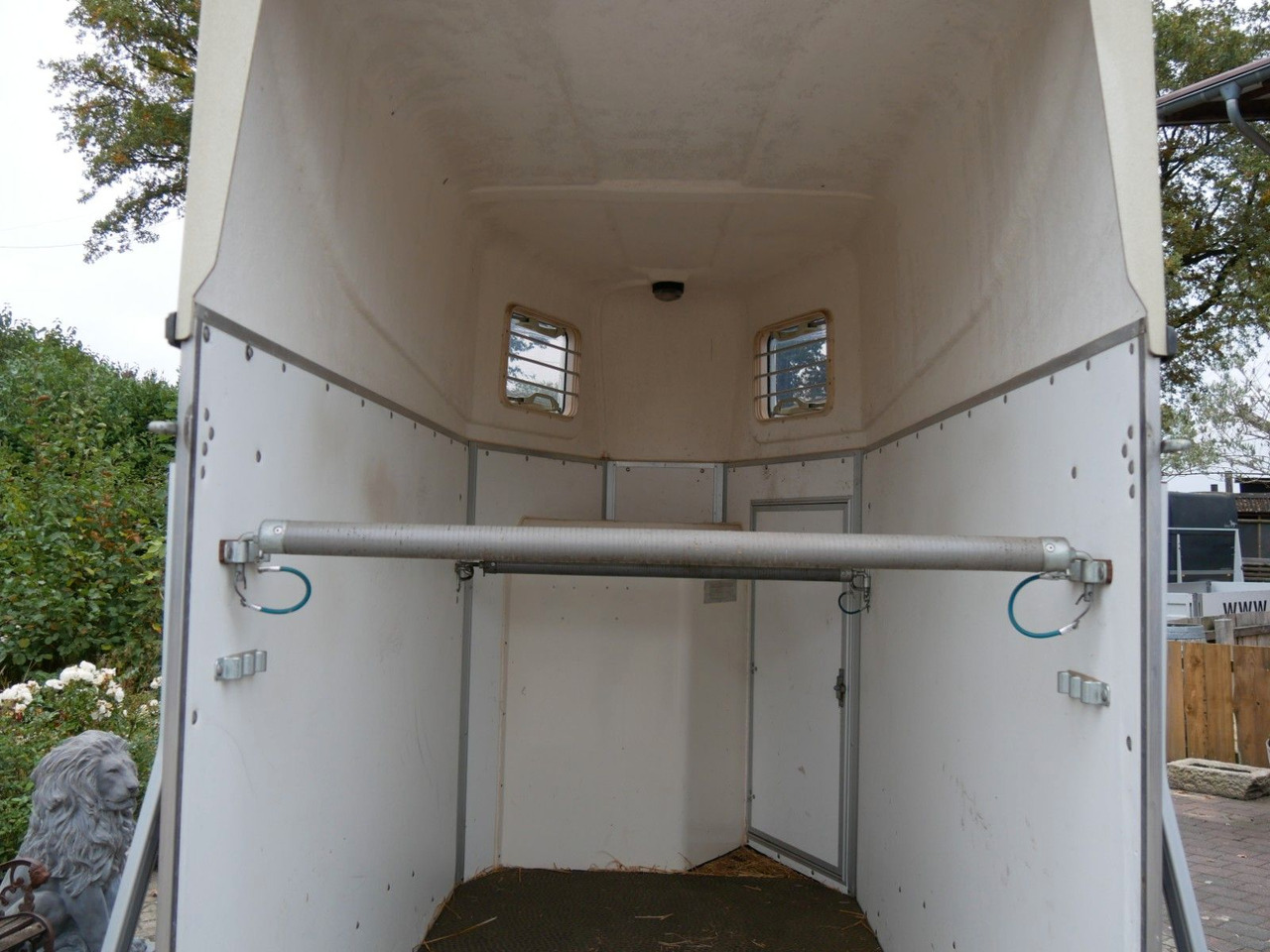 Blomert 1,5 Pferde Holz Poly - Djursläp: bild 5 Blomert 1,5 Pferde Holz Poly - Djursläp: bild 5