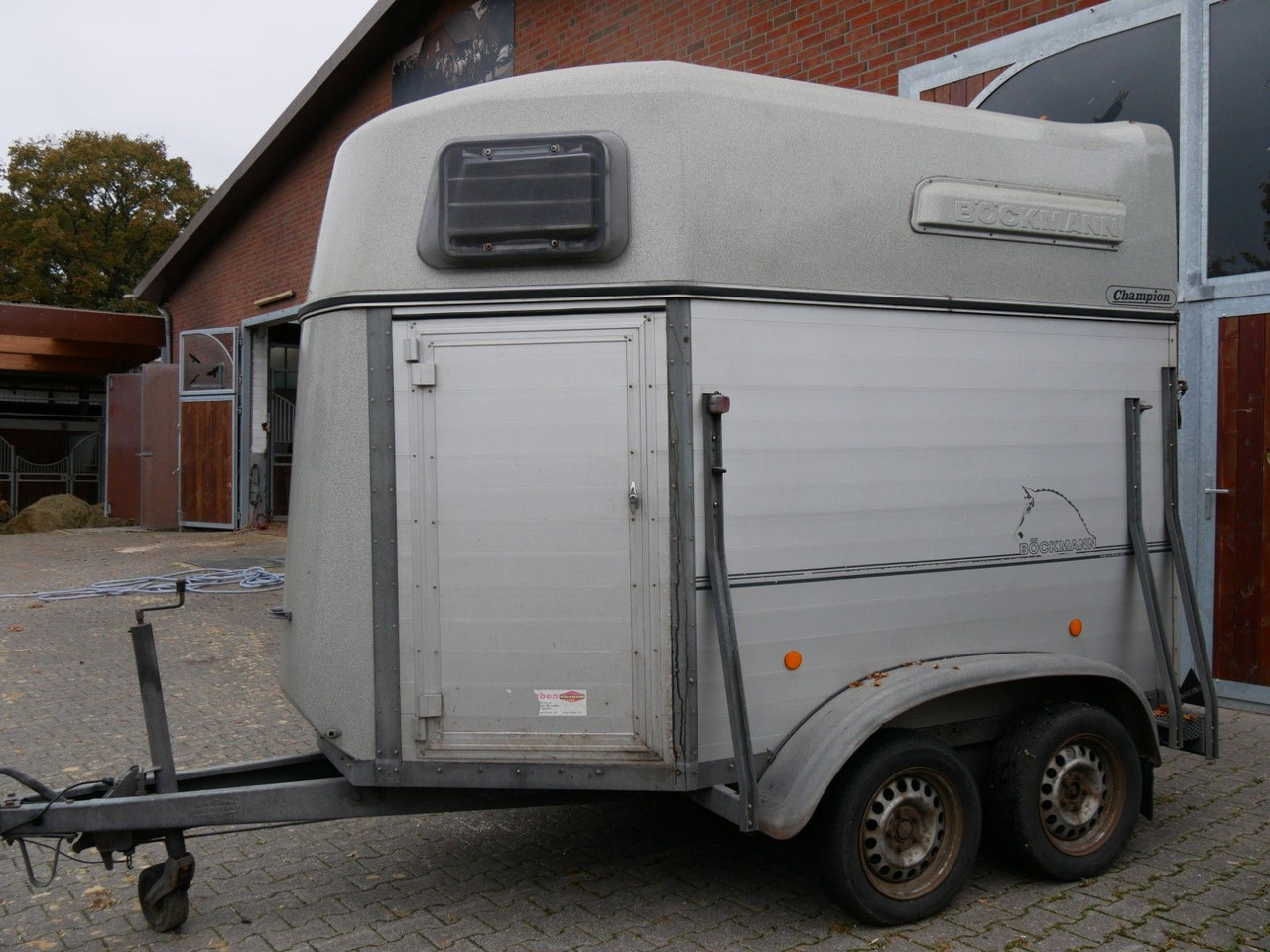 Böckmann Alu 2 Pferde mit Sattelkammer - Djursläp: bild 2 Böckmann Alu 2 Pferde mit Sattelkammer - Djursläp: bild 2