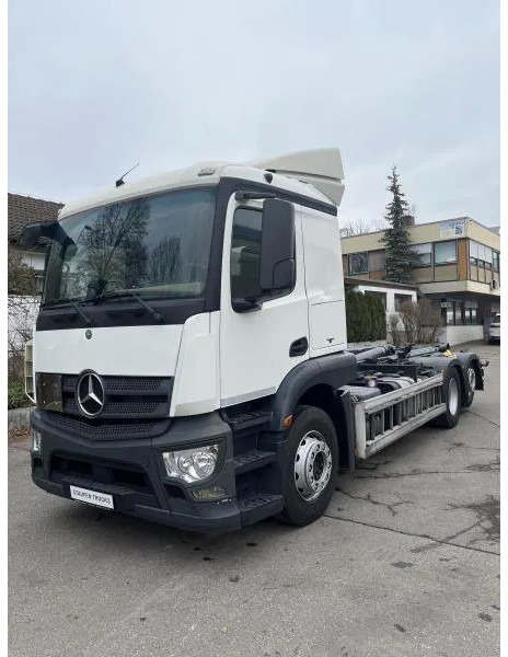 Mercedes-Benz Actros 2543 BL 6x2 MEILLER Abroller TÜV NEU! - Lastväxlare lastbil: bild 1 Mercedes-Benz Actros 2543 BL 6x2 MEILLER Abroller TÜV NEU! - Lastväxlare lastbil: bild 1