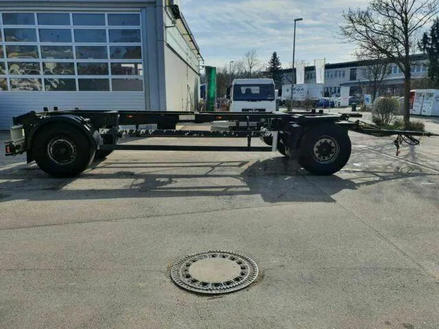 Chassi trailer Schmitz Cargobull 4 x Lafette Standard elox/verzinkt TÜV NEU! 4 x Lafette Standard elox/verzinkt TÜV NEU!: bild 9 Chassi trailer Schmitz Cargobull 4 x Lafette Standard elox/verzinkt TÜV NEU! 4 x Lafette Standard elox/verzinkt TÜV NEU!: bild 9