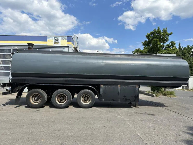 LAG GSA-22 Gülleauflieger 37 m³ 6 Kammer TÜV NEU! GSA-22 Gülleauflieger 37 m³ 6 Kammer TÜV NEU! - Semitrailer: bild 4 LAG GSA-22 Gülleauflieger 37 m³ 6 Kammer TÜV NEU! GSA-22 Gülleauflieger 37 m³ 6 Kammer TÜV NEU! - Semitrailer: bild 4