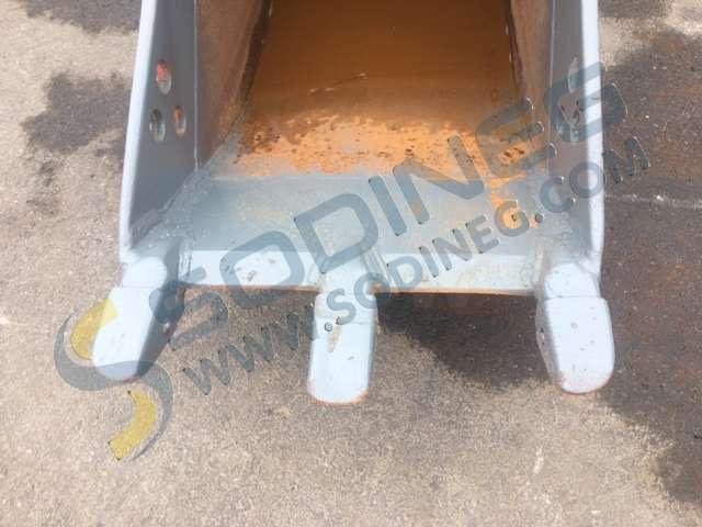 BLANCHARD 680mm - Grävmaskinsskopa: bild 2 BLANCHARD 680mm - Grävmaskinsskopa: bild 2