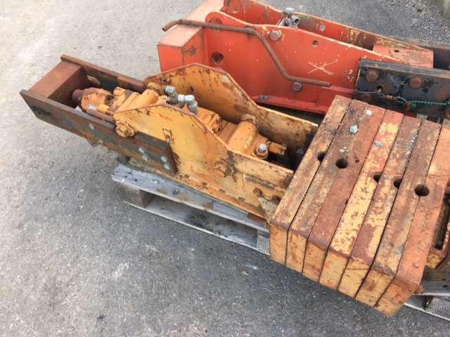 NPK H1XA - Palplanches - Hydraulisk hammare för Byggmaskiner: bild 1 NPK H1XA - Palplanches - Hydraulisk hammare för Byggmaskiner: bild 1