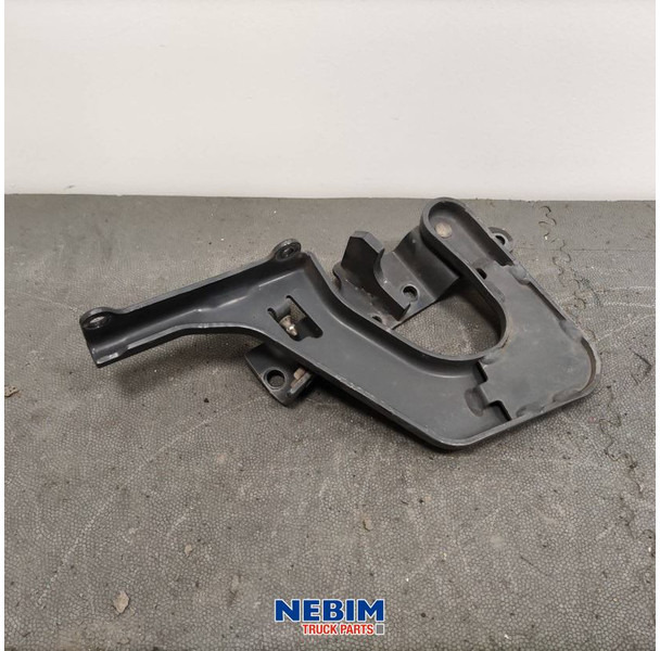 Volvo Volvo - 84104142 - Treeplank scharnier FH4 links - Reservdelar för Lastbil: bild 2 Volvo Volvo - 84104142 - Treeplank scharnier FH4 links - Reservdelar för Lastbil: bild 2