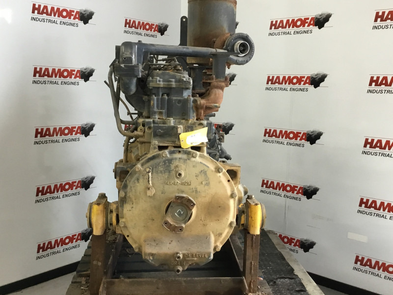 Komatsu S6D125E-2 USED - Byggmaskiner: bild 3 Komatsu S6D125E-2 USED - Byggmaskiner: bild 3