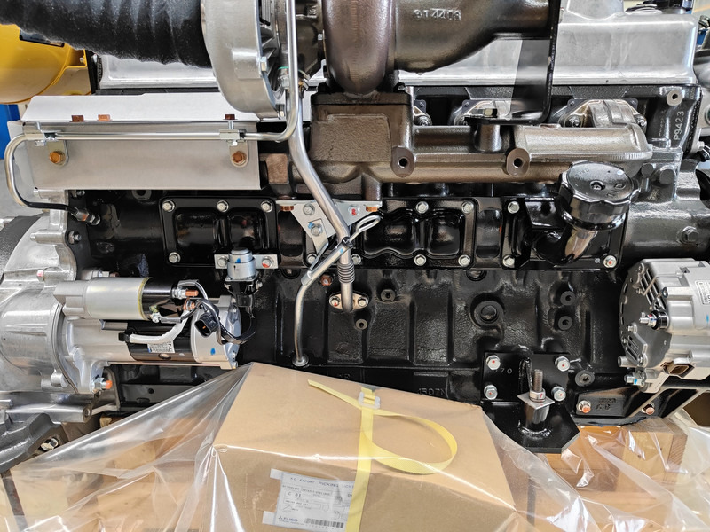 Mitsubishi 6D16-TE2 NEW - Byggmaskiner: bild 4 Mitsubishi 6D16-TE2 NEW - Byggmaskiner: bild 4